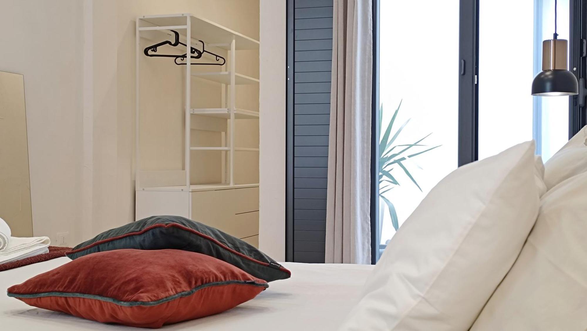 Bassi77 - Rooms & Apartments Trapani Dış mekan fotoğraf